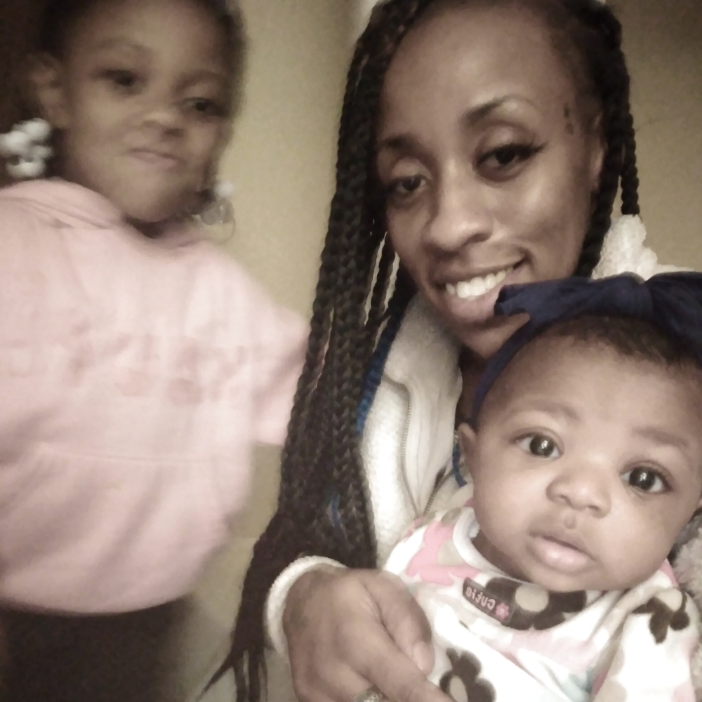 Meet your Posher, Daniellelateysha